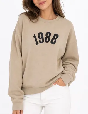 Fruit of the Loom 1988 Graphic Crewneck Sweatshirt Tan Beige XL Pullover thumbnail 1