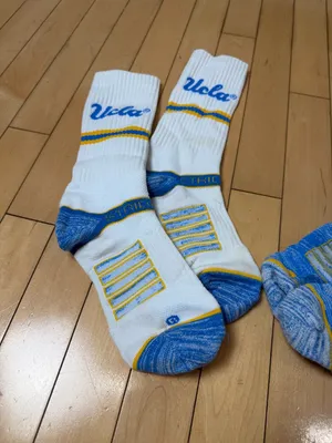 Set of 2 UCLA Collegiate College Bruins Crew Socks NWOT Size Medium thumbnail 2