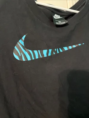 Nike Black Long-Sleeve Shirt with Teal Zebra Swoosh thumbnail 3
