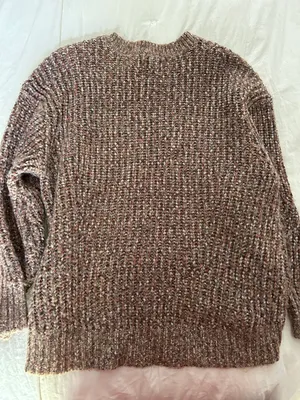 Sweater thumbnail 2