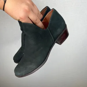 Lucky Brand Basel Black Nubuck Leather Ankle Booties Whipstitch Detail Size 8M thumbnail 3