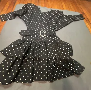Black and White Polka Dot Ruffled Mini Dress with Belt and Keyhole Back thumbnail 12
