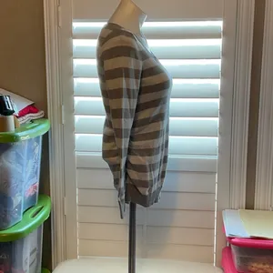 Elegant Striped Scoop Neck Sweater Gray Size XS thumbnail 2