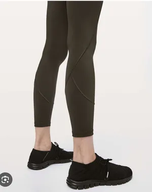 Lululemon leggings size 6 thumbnail 1