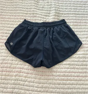 Lululemon 2.5" Hotty Hot Shorts thumbnail 2
