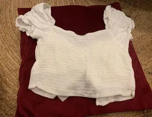 Kendall Kylie Crop Top From thumbnail 2