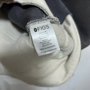 FIGS límited Edition Neoprene Pullover in Gray and White thumbnail 5