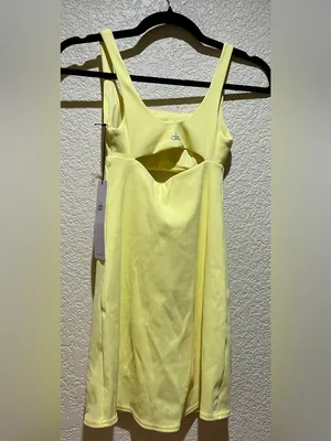Alo Yoga NWT Slice Tennis in Sunshine Yellow Shorts Underneath Size XS thumbnail 6