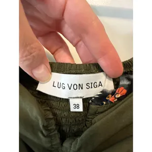 Lug‎ Von Siga Army Green Serena Ruffle Cotton Poplin Midi Dress Size 6 thumbnail 5