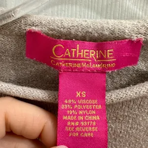 Catherine Malandrino Front Seam Split Hem Sweater Tan Beige Roll Collar XS/S! thumbnail 10