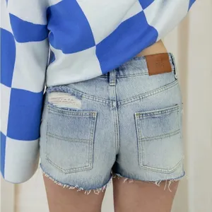 BDG Urban Outfitters Harri Low Rise‎ Boyfriend Distressed Denim Jean Shorts 27 thumbnail 2