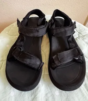 Teva Black Strap Sandals Womens size 8 thumbnail 1