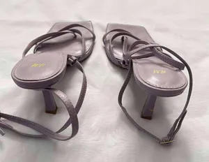 H&M Light Purple Square Toe Heel Sandals Size 8 thumbnail 5