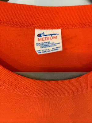 vintage orange Denver Broncos t-shirt classic retro helmet graphic size Medium thumbnail 2