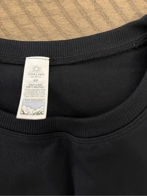 Black Crop Top Short Sleeve Ribbed Hem thumbnail 2