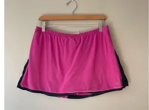 nike athletic skirt thumbnail 1