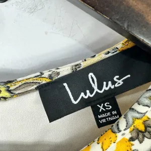 Lulus‎ Dress XS Yellow Ivory Baroque Tile Print Mod Shift Mini Resort Travel thumbnail 2