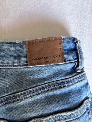 American eagle Jean shorts thumbnail 3
