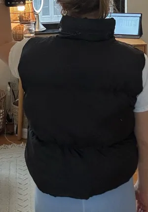 Abercrombie Crop Puffer Jacket thumbnail 2