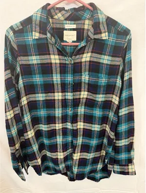 American Eagle Ahh-Mazingly Soft Boyfriend Fit Plaid Flannel Shirt‎ Grunge Y2K thumbnail 1