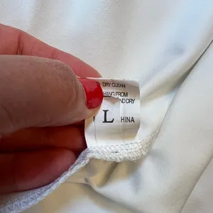 White Ruched Dress Size‎ Large thumbnail 2