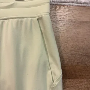 Lululemon Ready to Rulu Classic-Fit High-Rise Jogger *7/8 Length in Dewy Size 8 thumbnail 8