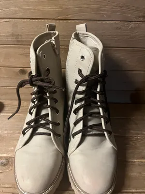 DV Dolce Vita Women's Rachal Ankle Boot tan size 8 thumbnail 2