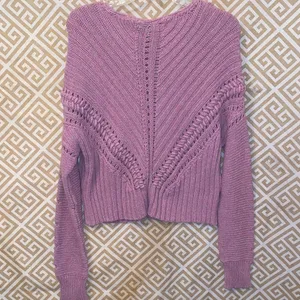 Current Air Textured Knit Sweater in Dusty Pink thumbnail 2