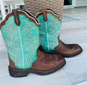 Justin Women’s Boots thumbnail 1