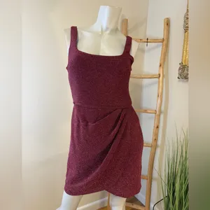 Mi Ami Francesca's Megan Glitter Tulip Mini Dress Burgundy Wine Merlot Medium thumbnail 4