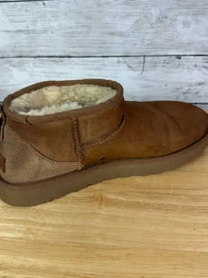 Ugg Classic Ultra Mini Size 10 thumbnail 4