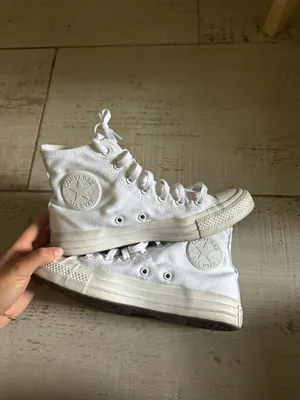 High-Top Converse White thumbnail 3