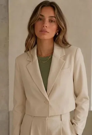 Avec Les Filles Cropped Blazer Cream Beige Neutral Tailored Size M thumbnail 1