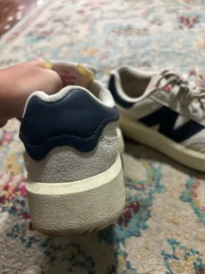 New Balance Sneakers Women’s thumbnail 4