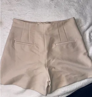 Zara shorts  thumbnail 3