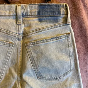 Abercrombie & Fitch Light Wash High Rise Jeans thumbnail 3
