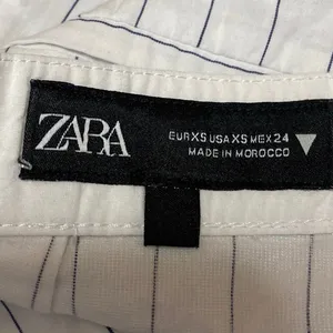 Zara Women's White Black Striped High Waisted A Line Casual Mini Shorts Size XS thumbnail 4