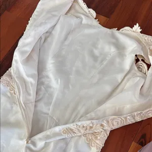 Silk wedding gown Size XS thumbnail 12