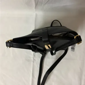Old Navy Elegant Black Crossbody Bag thumbnail 3