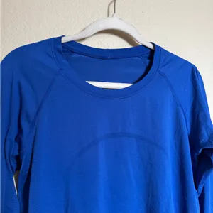 Lululemon Lululemon Swiftly‎ Tech Long Sleeve 2.0 Size 12 in Harbor Blue thumbnail 5
