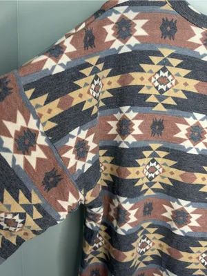 Sew in Love Southwest Aztec Native Print Long Sleeve Pullover Size Small thumbnail 3