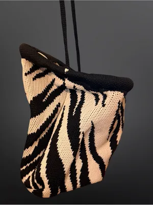 🦓 ZEBRA PRINT KNIT DUMPLING CLUTCH | 2 thumbnail 16