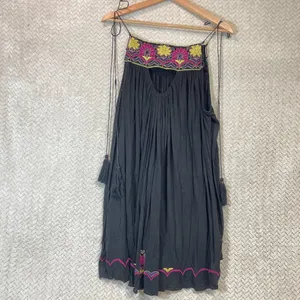 Free People Boho Black Embroidered Flowy Faux‎ Leather Straps Tunic Size Medium thumbnail 8