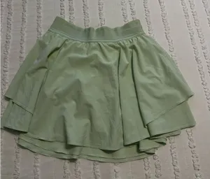 Lululemon Skirt thumbnail 1