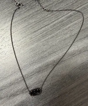 Kendra Scott Necklace thumbnail 1