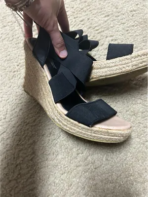 C913 Sandals size 8 shoes wedges USED IMOERFECT PERFECT PROJECT SHOES thumbnail 3