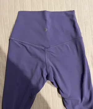 Lululemon Wunder Under Leggings 28” thumbnail 2
