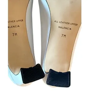 Etienne Aigner White Leather Pumps Made in Spain Women's Size 7M Vintage thumbnail 12