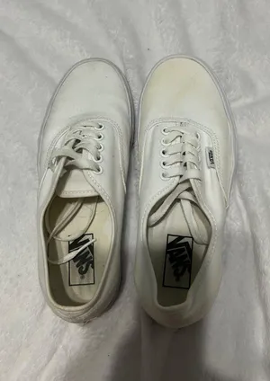 White thumbnail 2