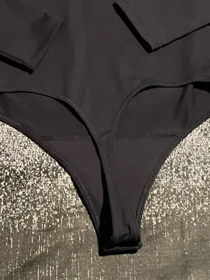Womens S NWT Abercrombie & Fitch Scoop Neck Black Long Sleeve Thong Bodysuit thumbnail 6